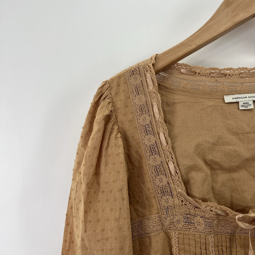 American Eagle Milkmaid Top Sz M Tan Cottage Peasant Boho Crochet Lace Coquette - Picture 5 of 15